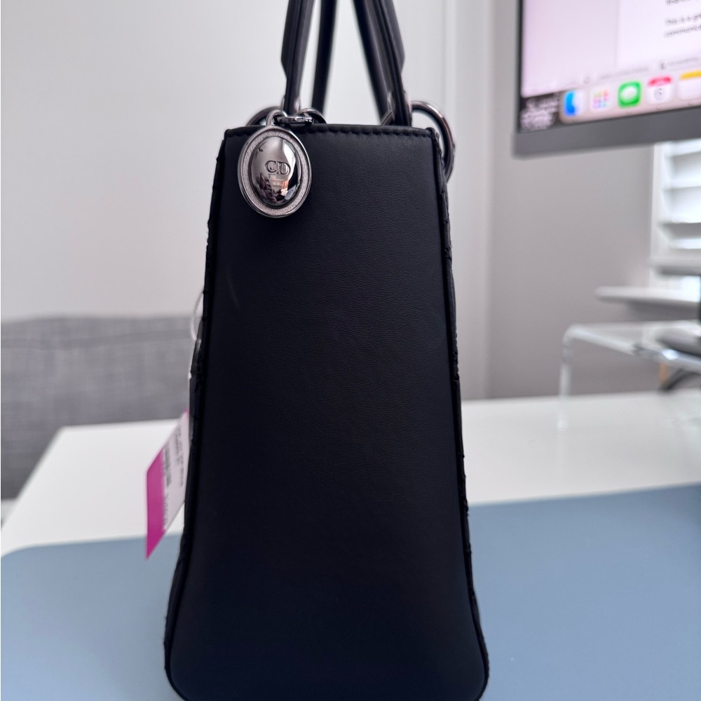 Lady Dior Small/Medium Lambskin Bag - Picture 4 of 10